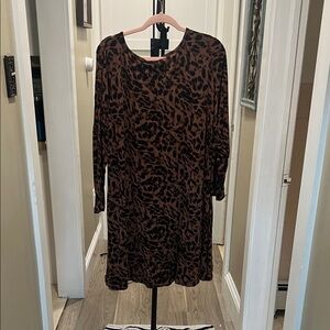 Old Navy Brown and Black Long Sleeve Dress